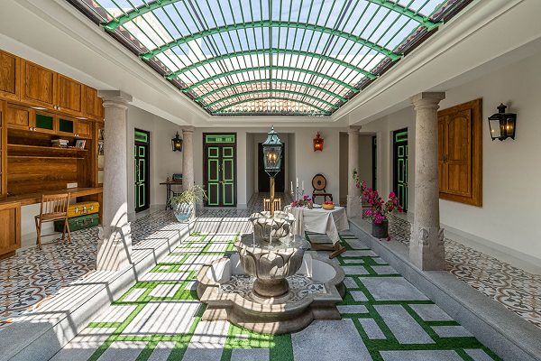 Colonial Revival, Tamil Nadu - Longing But Modern.